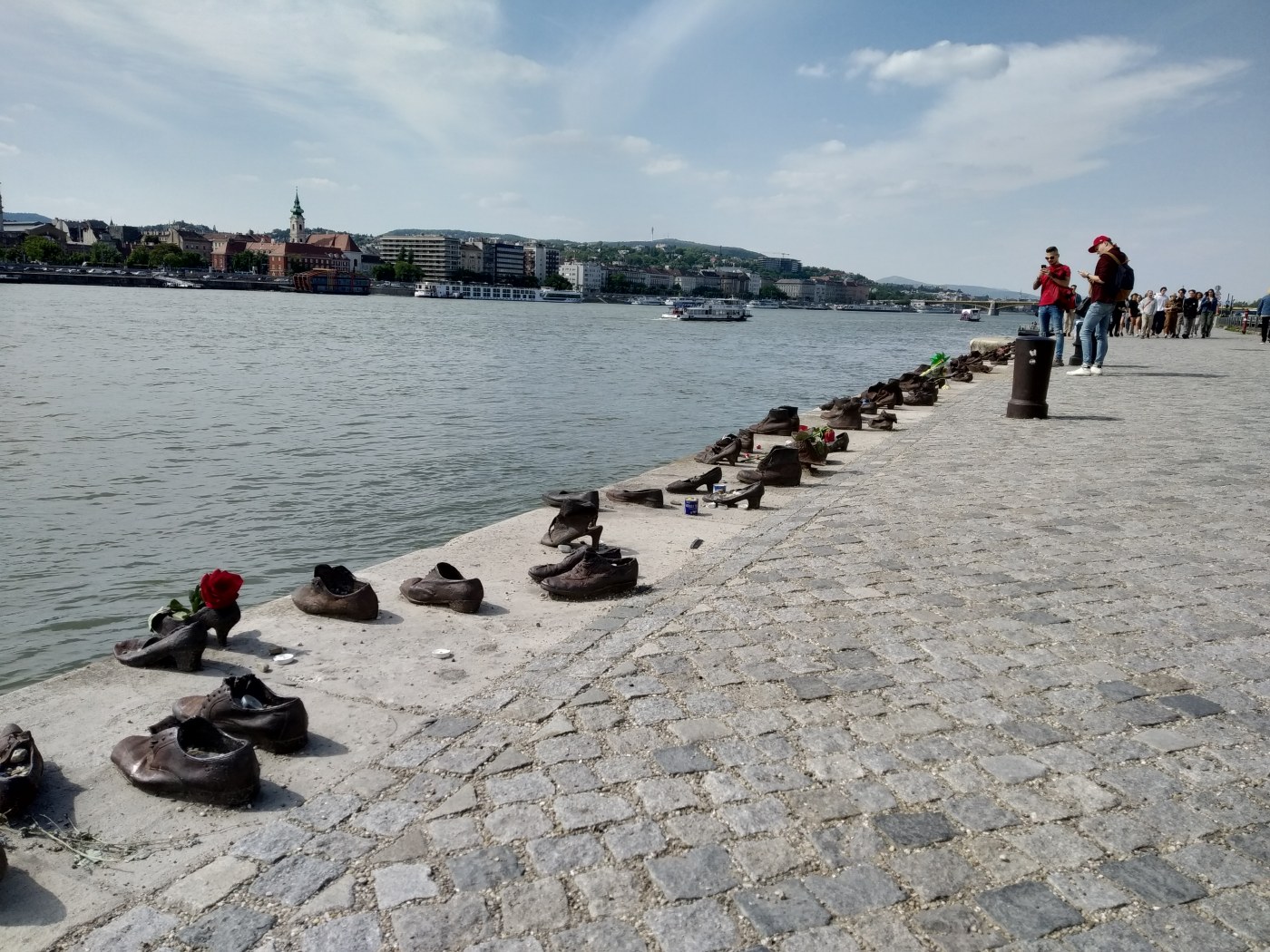 Budapešť - Památník na břehu Dunaje - boty